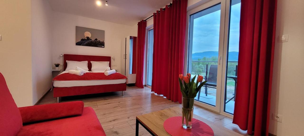 Kolorowe Cieplice - Apartamenty Z Widokiem Na Karkonosze Jelenia Góra Exterior foto